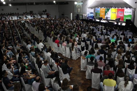 Paternidade, tecnologia, inovação e futuro marcam palestra de Piangers em Três de Maio - foto 3