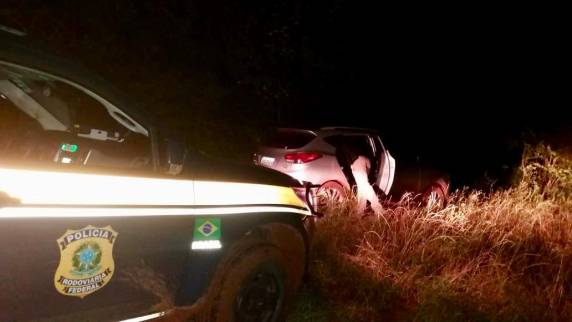 PRF e BM recuperam em Mato Castelhano dois veículos que foram roubados em Passo Fundo - foto 3