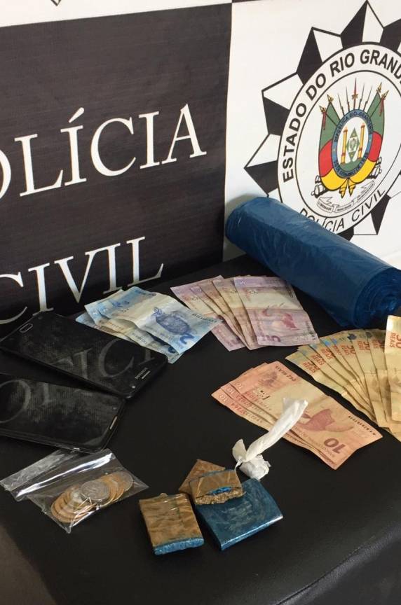 Acusado de assassinato e
suspeitos de tráfico são presos - foto 3