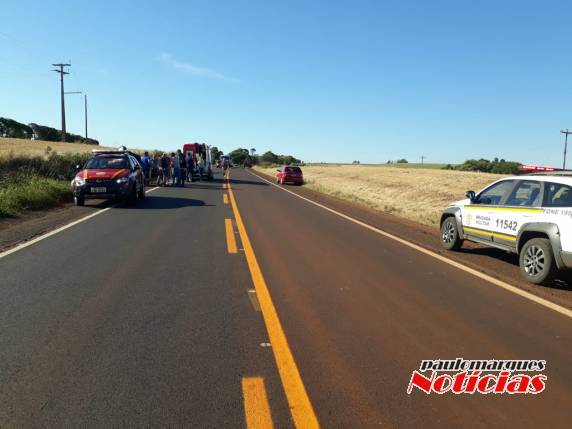 Mulher e criança
ficam feridos após capotagem de veículo na RS 342 em Independência - foto 5