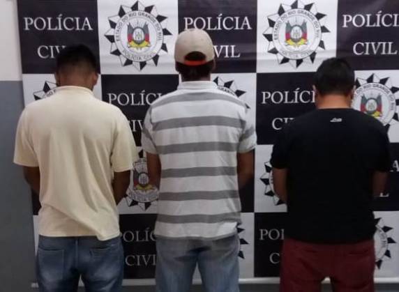 DECRAB desarticula
quadrilha especializada em furto de soja em São Borja e Carazinho - foto 2