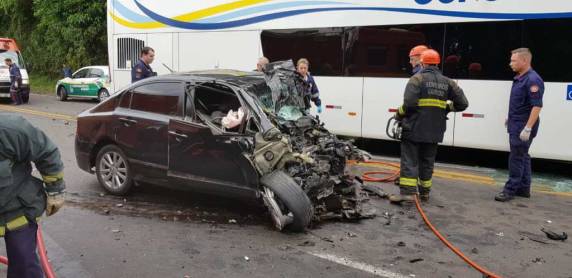Ônibus da Ouro e Prata que se dirigia para Santo Ângelo se envolve em acidente com morte - foto 5