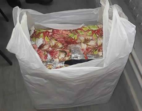 BM prende quadrilha que furtava roupas de lojas no centro de Passo Fundo - foto 6