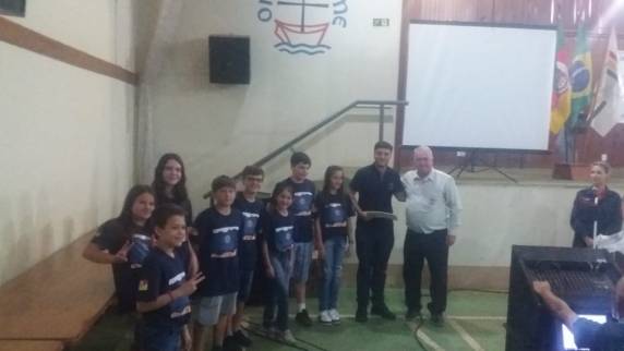 Solenidade marcou formatura do Projeto Bombeiro na Escola, em
Três de Maio - foto 4