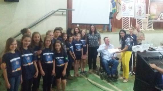 Solenidade marcou formatura do Projeto Bombeiro na Escola, em
Três de Maio - foto 7