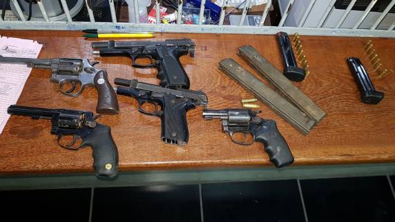 Quatro suspeitos morrem após troca de
tiros com a BM em Arroio dos Ratos - foto 5