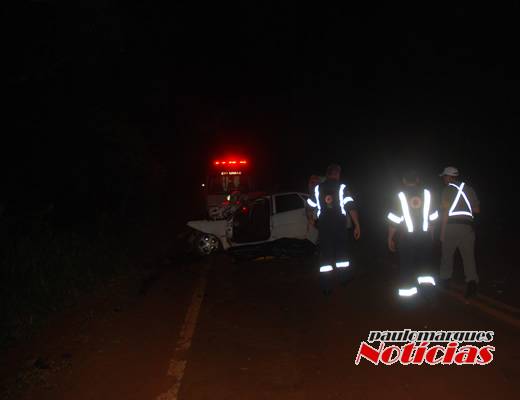 Motorista atropela pedestre e depois morre em colisão frontal contra um caminhão, em Independência - foto 3