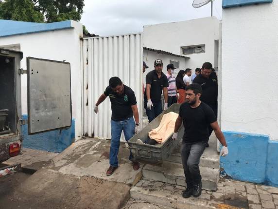 Prefeito de Milagres informou 

que duas crianças estão entre as vítimas. Troca de tiros na cidade de Milagres durou cerca de 20 minutos, segundo testemunha