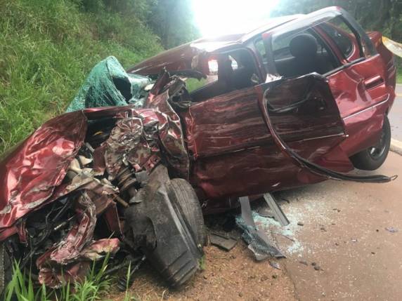 Acidente ocorreu no início da noite deste domingo (9), no trecho entre Passo Fundo e Ernestina