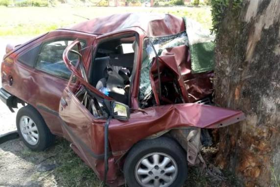 Acidente ocorreu na 

RS-115, em Taquara
; Motorista de 30 anos era o único ocupante do veículo