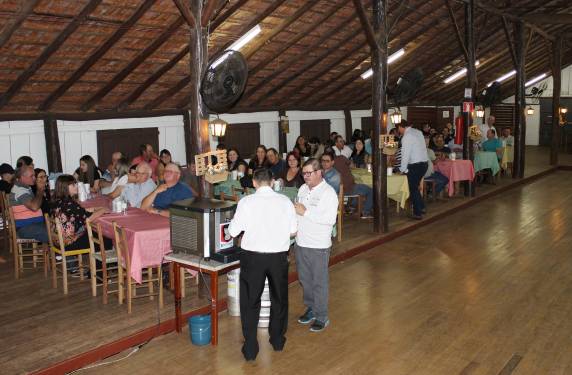 Especialista em queijos ministra curso para laticínios da região - foto 3