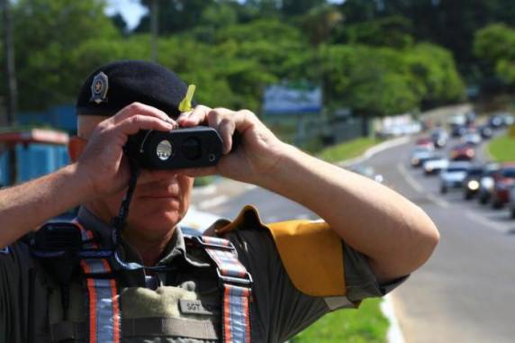 Semelhante a binóculo, equipamento portátil tem alcance de 

1,2 km, 33% maior do que o atual