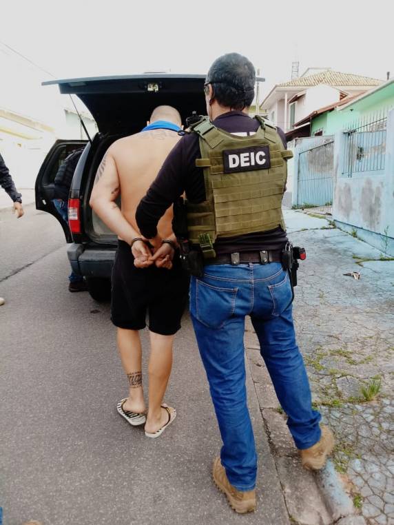 Policiais cumprem mandados de prisão dentro e fora de presídios em nove cidades na terceira 

etapa das ações