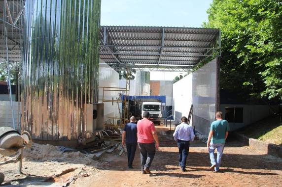 Prefeito Municipal de Três de Maio realiza visita a obras no município - foto 7