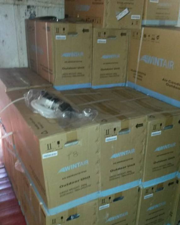 Polícia apreende 79 aparelhos de ar condicionado contrabandeados em Santo 

Ângelo - foto 3