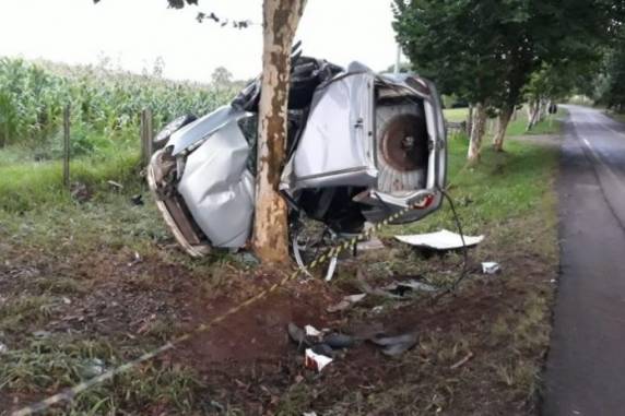 Vítima, identificada como Cristian Santiago, ficou presa nas ferragens e precisou ser retirada pelo Corpo de Bombeiros de Estrela