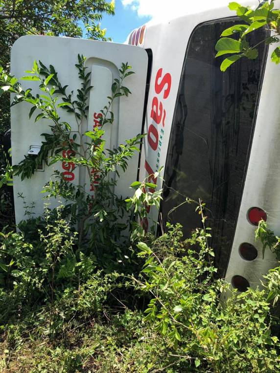 Ônibus tomba e deixa vários feridos na BR 287 entre Santa Maria e São Pedro do Sul - foto 3