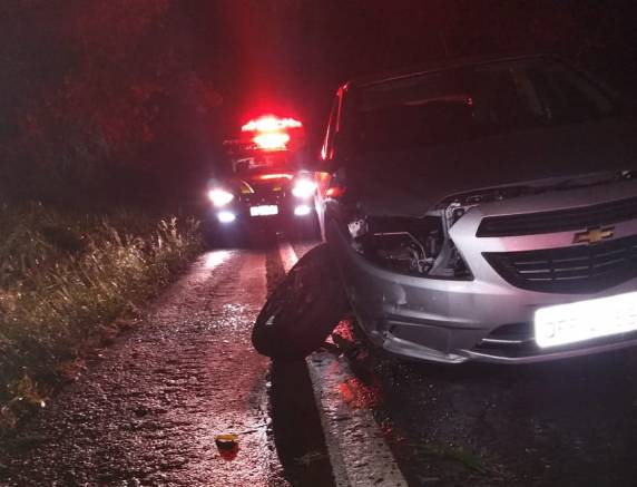 Colisão entre dois veículos deixa duas pessoas feridas na RS-342 em Ijuí - foto 4