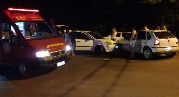 Acidente deixa duas pessoas feridas na Dahne de Abreu em Horizontina - foto 3