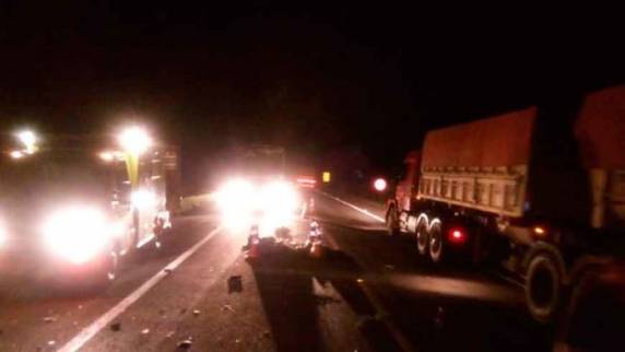Colisão frontal ocorreu no km 159, por volta das 23h de domingo