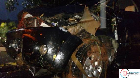 Motorista perde controle da direção e sai da pista na ERS 155 em Santo Augusto - foto 2
