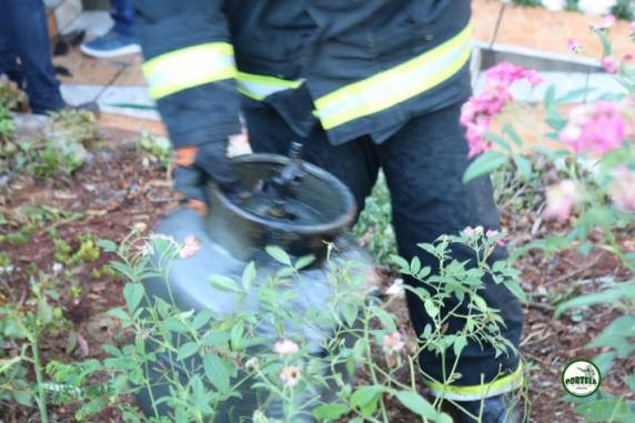 Incêndio atinge moradia na rua Itaqui em Tenente Portela - foto 7