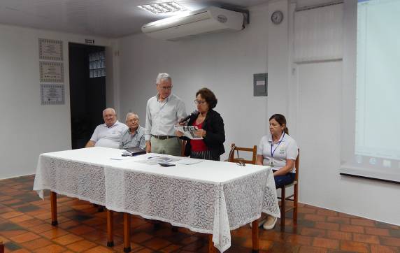 Apae apresenta resultados positivos durante assembleia - foto 4