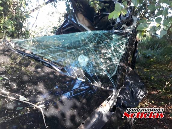 Jovem morre em saída de pista na BR 472 em São José do Inhacorá - foto 2
