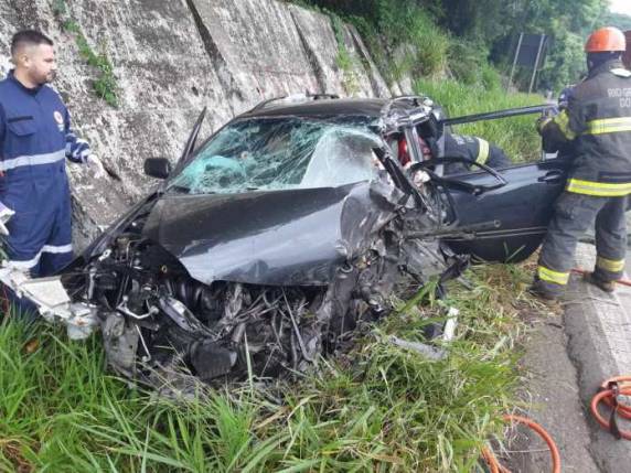 Acidente ocorreu na manhã desta quarta-feira no Km 317 da 386, em Marques de Souza
