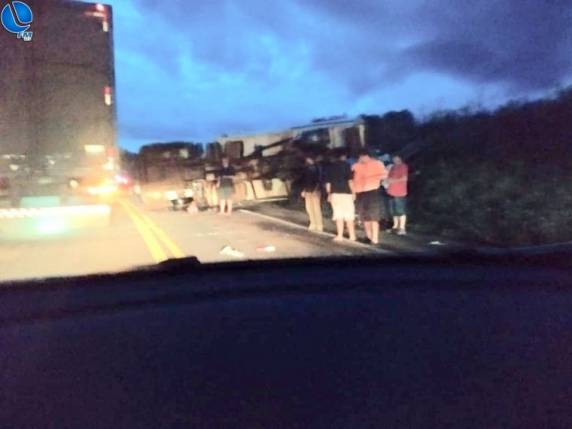 Grave acidente envolvendo 5 veículos deixa uma vítima fatal - foto 4