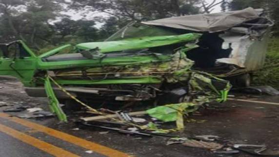 Motorista de Concórdia morre em colisão na BR-153 em General Carneiro - foto 4
