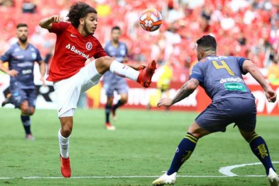 Inter vence o Aimoré e se classifica às quartas de final do Gauchão - foto 2