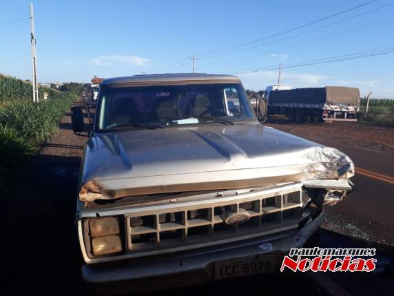 Colisão traseira resulta em danos materiais na RS 342 em Três de Maio - foto 2