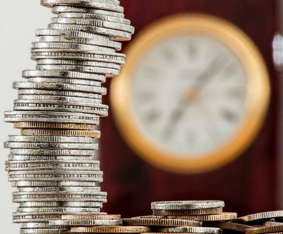 Segundos dados oficiais, do fim de 2016, das 497 prefeituras, 325 têm regimes para servidores, sendo que 294 deles registram déficit atuarial