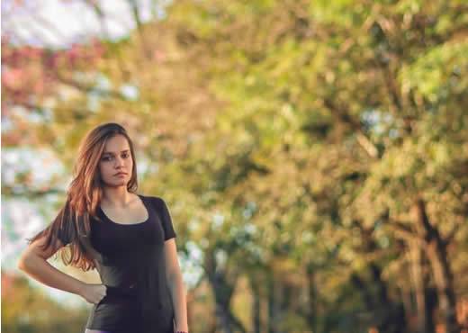 Polícia Civil concluiu o inquérito nesta segunda-feira (25). Estudante Gabriella Bohnen, de 15 anos, morreu há um mês, no dia 25 de fevereiro, após descer de um ônibus escolar e tentar cruzar rodovia no Noroeste do estado