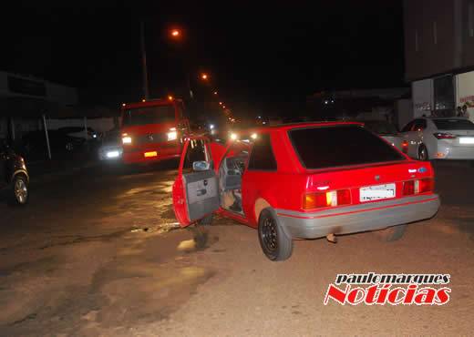 Colisão frontal envolve carro e caminhão no bairro Glória em Três de Maio - foto 3