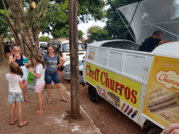 Projeto Nosso Bairro Melhor tem mateada no bairro Jardim das Acácias - foto 3