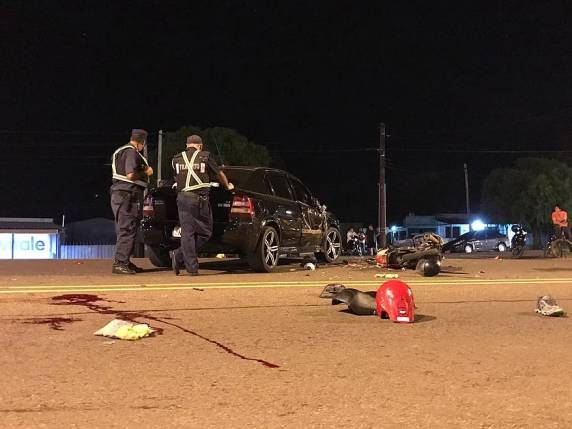 Acidente entre carro e moto deixa ferido grave em Rivera - foto 3