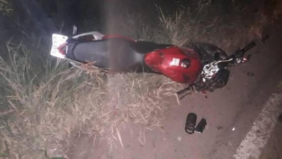 Acidente ocorreu na altura do km 2 da rodovia, na madrugada desta terça-feira