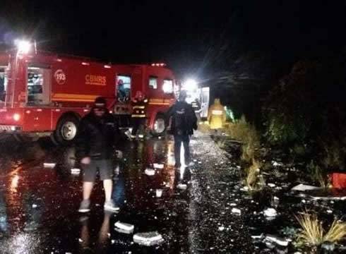 Colisão aconteceu no km 392 da BR-285, por volta das 2h desta sexta-feira (5)
