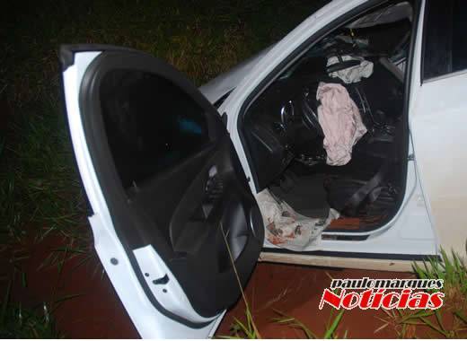 Mulher fica ferida em colisão que envolveu automóvel e carreta na BR 472 em Três de Maio - foto 4