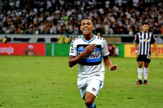 Justiça deu ganho em primeira instância ao Diadema-SP, que cobra 30% da venda do atacante ao Spartak Moscou