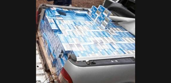 VÍDEO; PRF apreende 12.500 maços de cigarros contrabandeados na BR-282 - foto 2