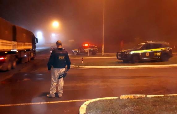 PRF flagra 143 motoristas dirigindo sob efeito de álcool neste final de seman - foto 2