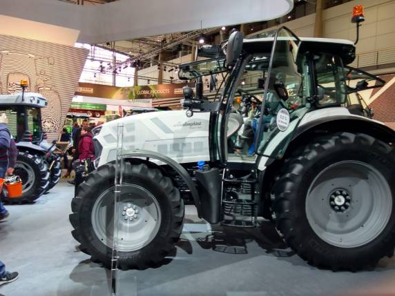 FAHOR convida estudantes e empresários para visitar a Agritechnica, na Alemanha - foto 2