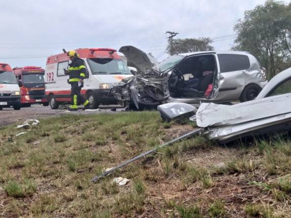 Colisão ocorreu no Km 328 da BR 285, próximo ao Trevo da Bandeira, no sentido a Passo Fundo