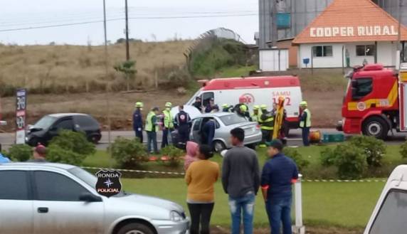 Mulher morre e outras três pessoas ficam feridas em grave acidente na BR-282 - foto 2