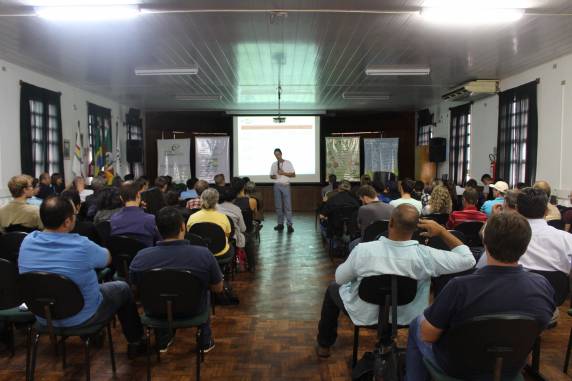 Setrem é sede de curso sobre restauração de ecossistemas florestais - foto 3
