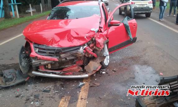 Colisão frontal deixa quatro feridos na RS 344 em Tuparendi - foto 3