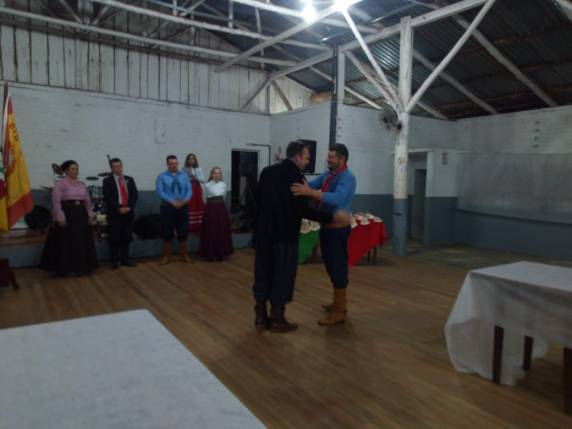 Evento marcou posse da nova Patronagem do CTG Querência Alegre de Alegria - foto 2
